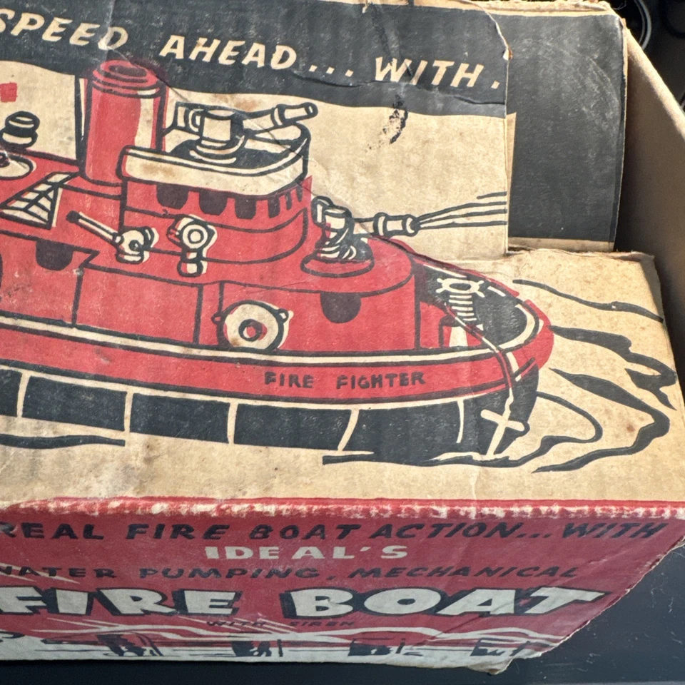 Barco de bomberos con bombeo de agua ideal de los años 50 #4714 con caja envío rápido  Foto 4 de 4
