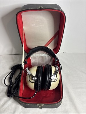 Vintage Pioneer SE-50 White 'Space Age' 2 Way Stereo Headphones w/ Case
