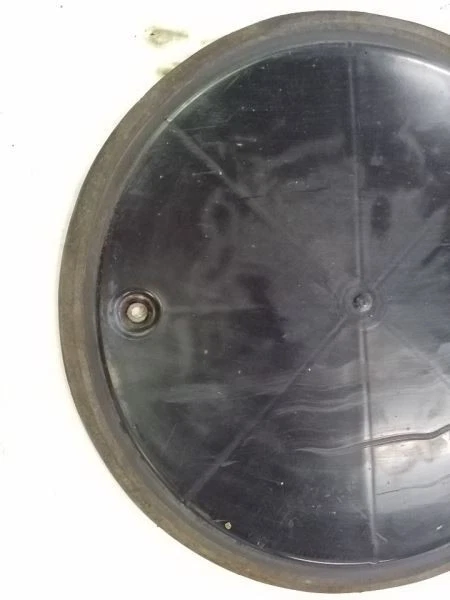 Cubierta de bote de vapor de combustible | Se adapta a Audi A4 A6 1995-2005 / Volkswagen Passat Foto 2 de 4