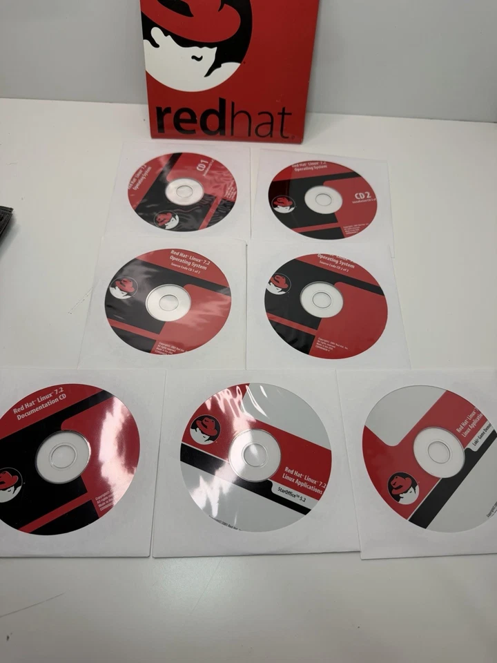 Red Hat Linux 7.2 Full 6-CD Set w/ Original Box (2001) Complete - Image 2 of 4