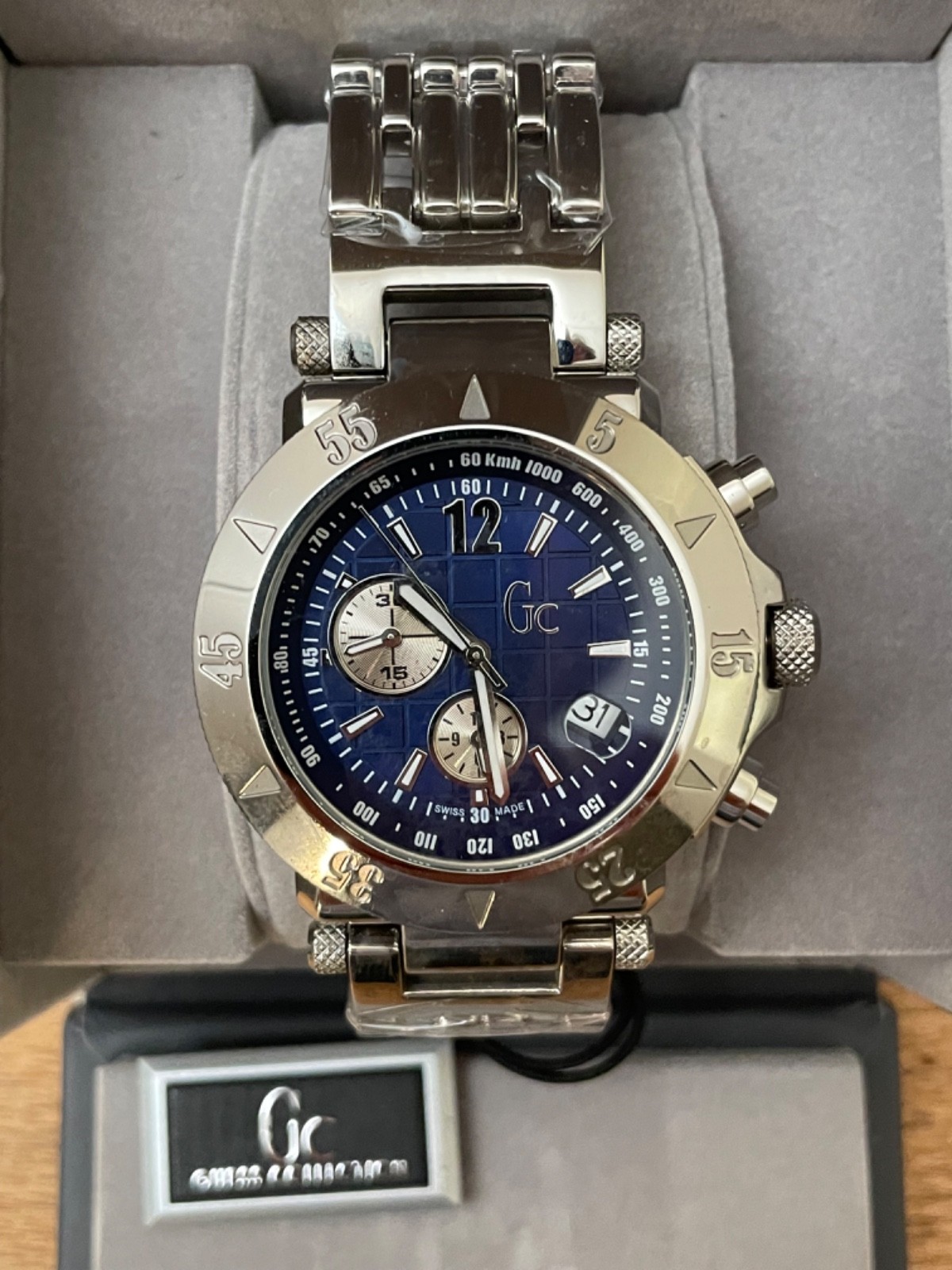 Guess Collection GC Herrenuhr Model 44502G1 Vintage, Swiss Made