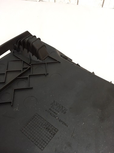Volvo S40 04-06 Dash Board Dashboard Glove Box Rubber Liner Pad Insert 8650687 - Picture 6 of 6