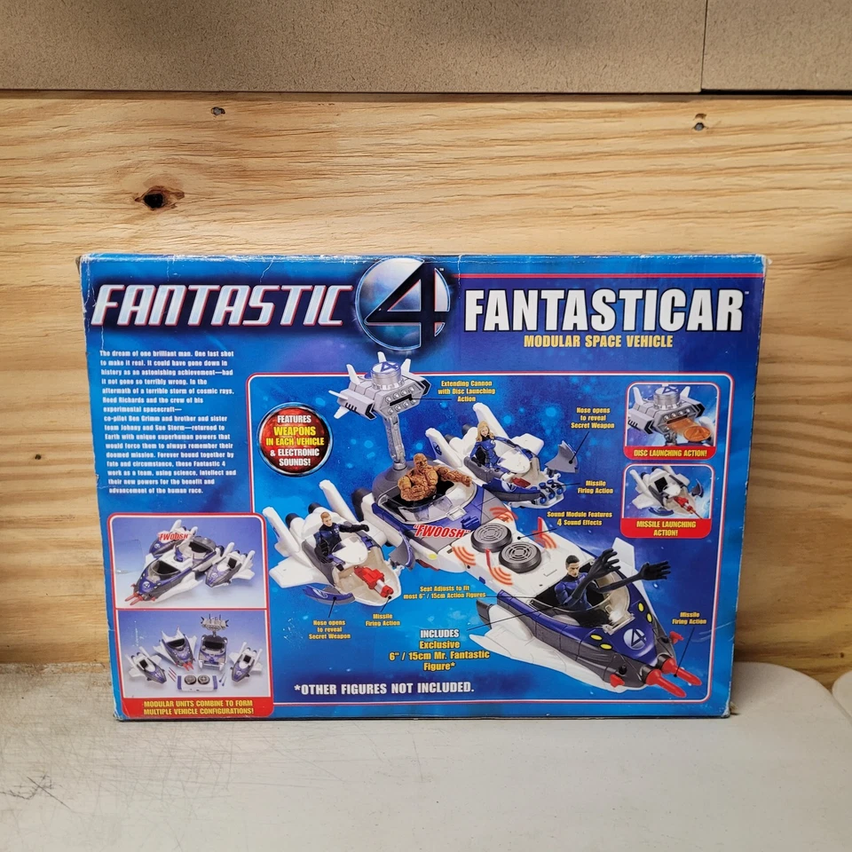 Fantastic 4 Fantasticar veículo modular e boneco de ação Toy Biz 2005 novo lacrado - Imagem 2 de 2