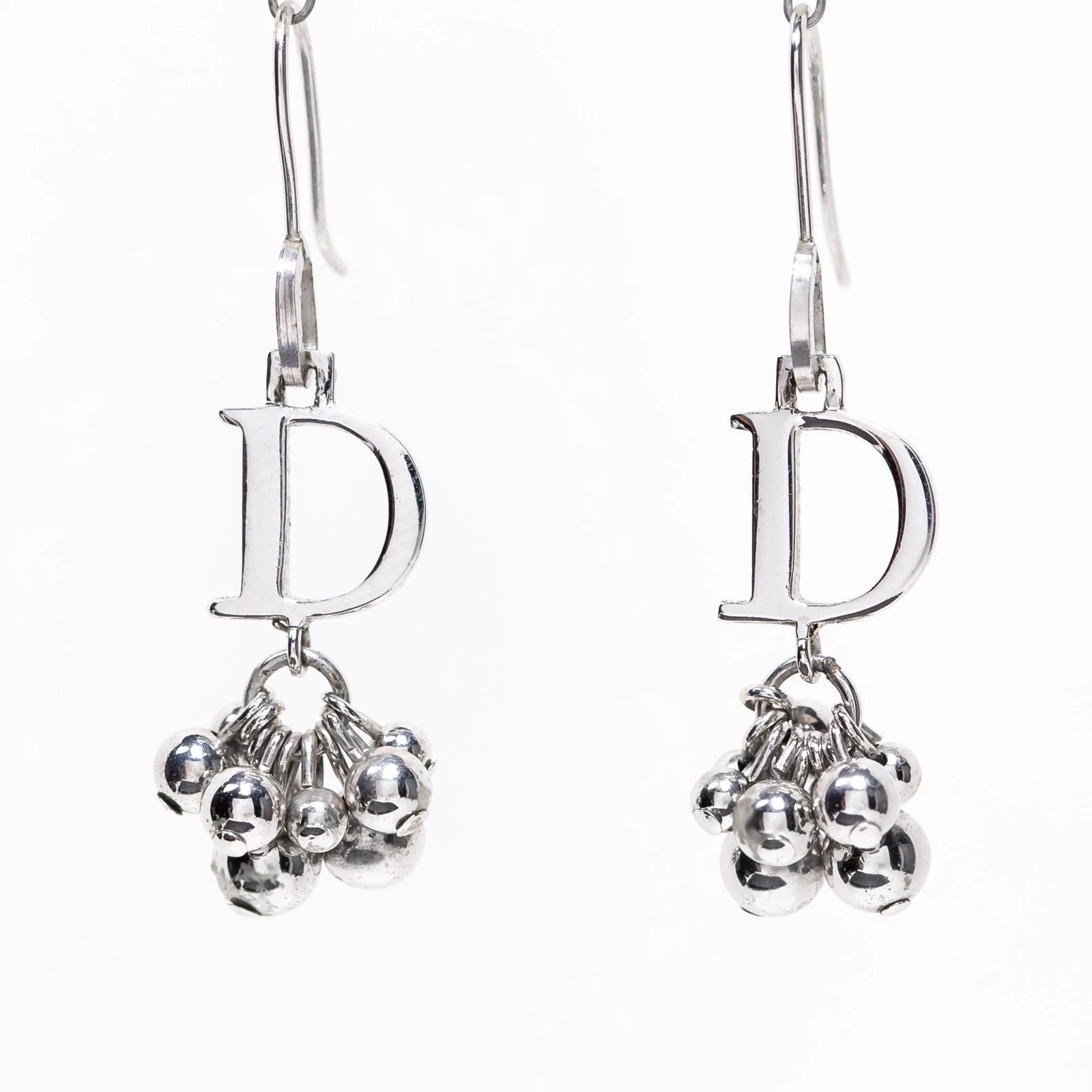 Boucles d'oreilles femmes DIOR argent clous mode crochet logo percé perles bijoux