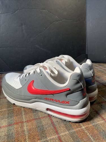 Nike Air Max shoes Mens Sz 12 10/2014 Mfg. Date Worn A Couple Times Only - Picture 2 of 9