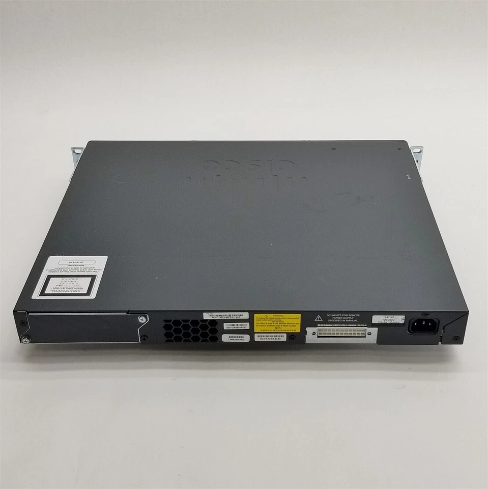 Conmutador base LAN Cisco Catalyst WS-C2960X-48FPS-L Cisco 2960-X 48 GigE PoE 740W Foto 3 de 4