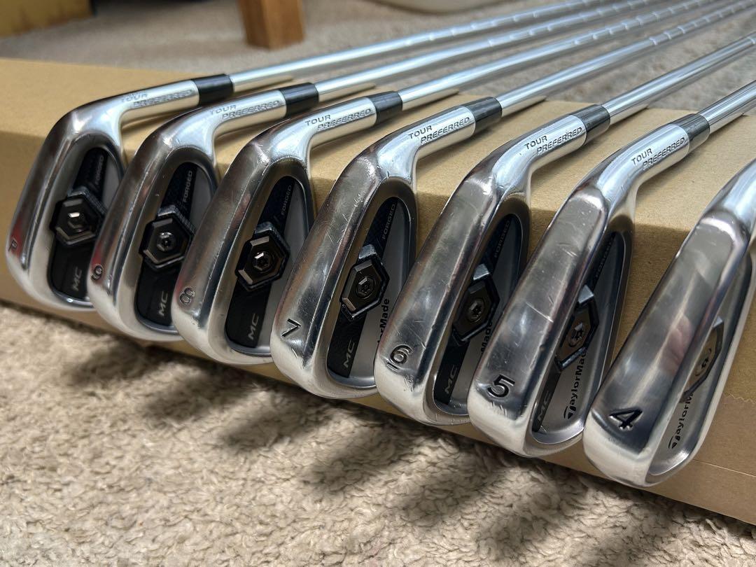 Mizuno JPX 800 9 Iron Regular Graphite Shaft Iomic Grip Mizuno JPX 800 9 Iron Regular Graphite Shaft Iomic Grip