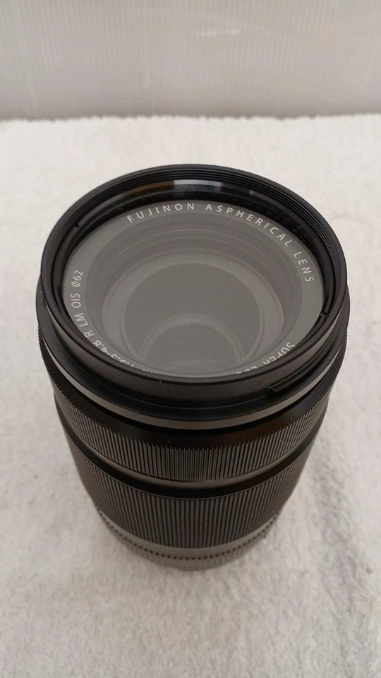 FUJIFILM lens XF55-200mm F3.5-4.8 R LM OIS- X-mount 14 elements in 10 groups-JPN - Image 4 of 4
