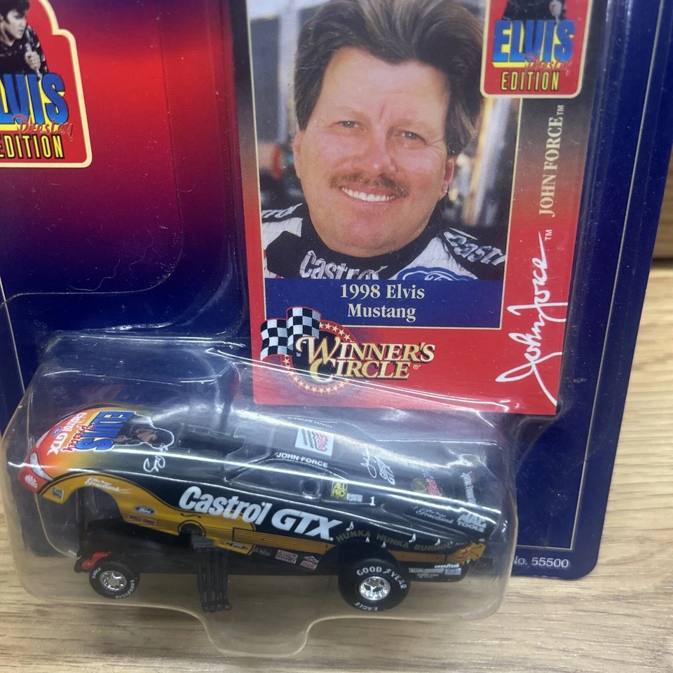 Coche Divertido Winners Circle John Force Castrol GTX 1/64 Escala Nuevo en Original... Foto 2 de 3