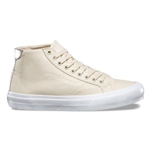 vans canvas court mid