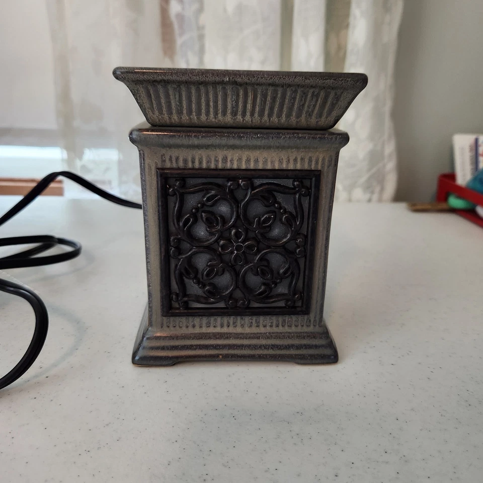 Scentsy Wax Warmer DSW JANE Wrought Iron Rustic Full Size Retired - Image 2 of 4