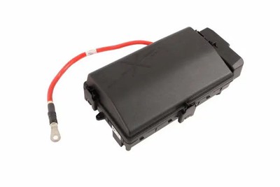 Genuine GM Junction Block 84616961