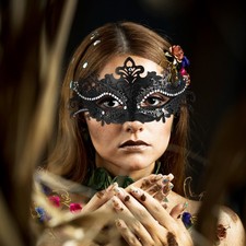 Halloween Party Mask Delicate Half Face Cosplay Mask Women party mask