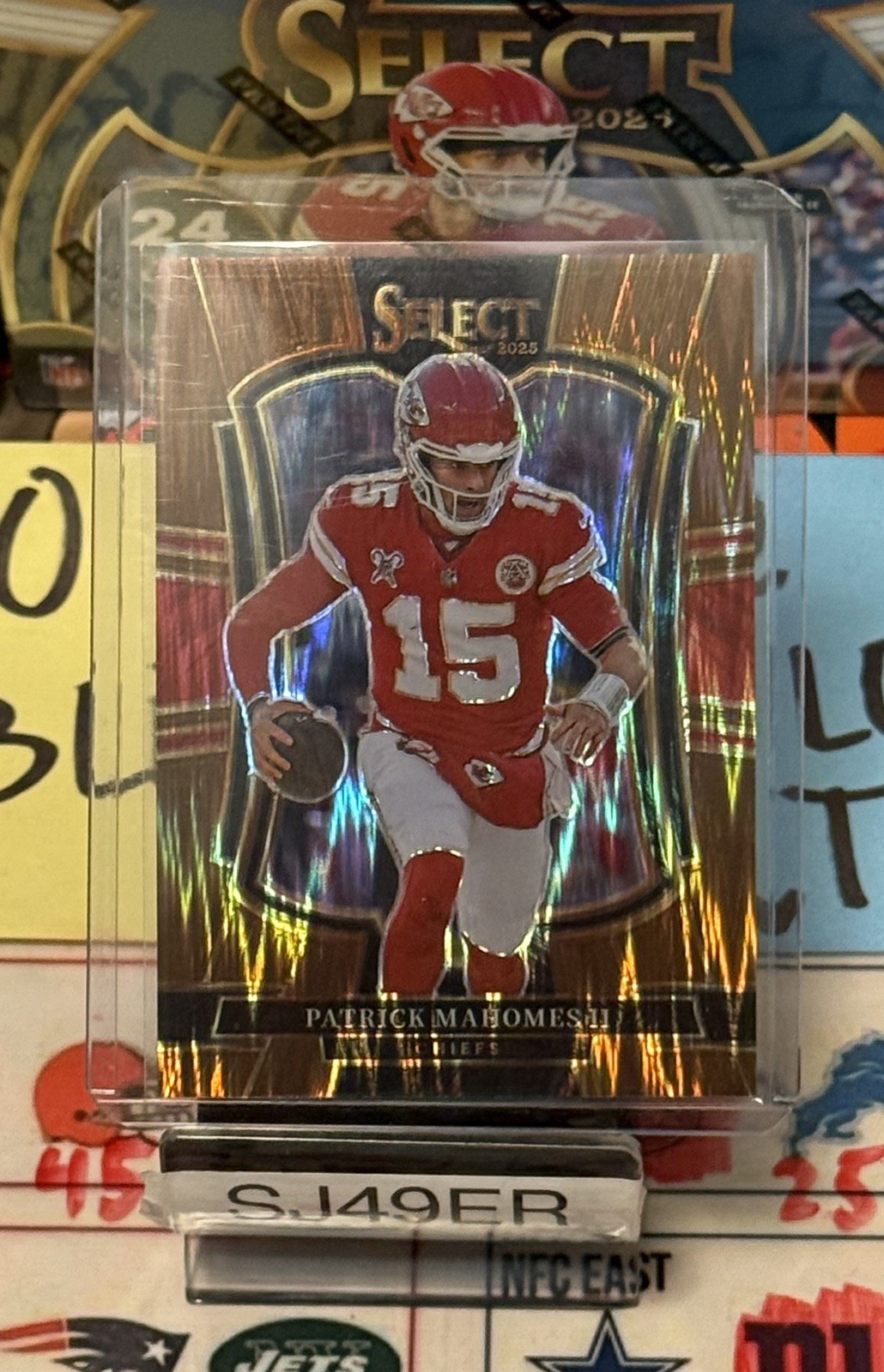 2025 Panini Select Patrick Mahomes II #107 Premier Level Copper Shock /899