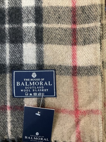 100% Recycled Wool Blanket | The House Of Balmoral Scotland | Camel Thomson - Picture 3 of 4