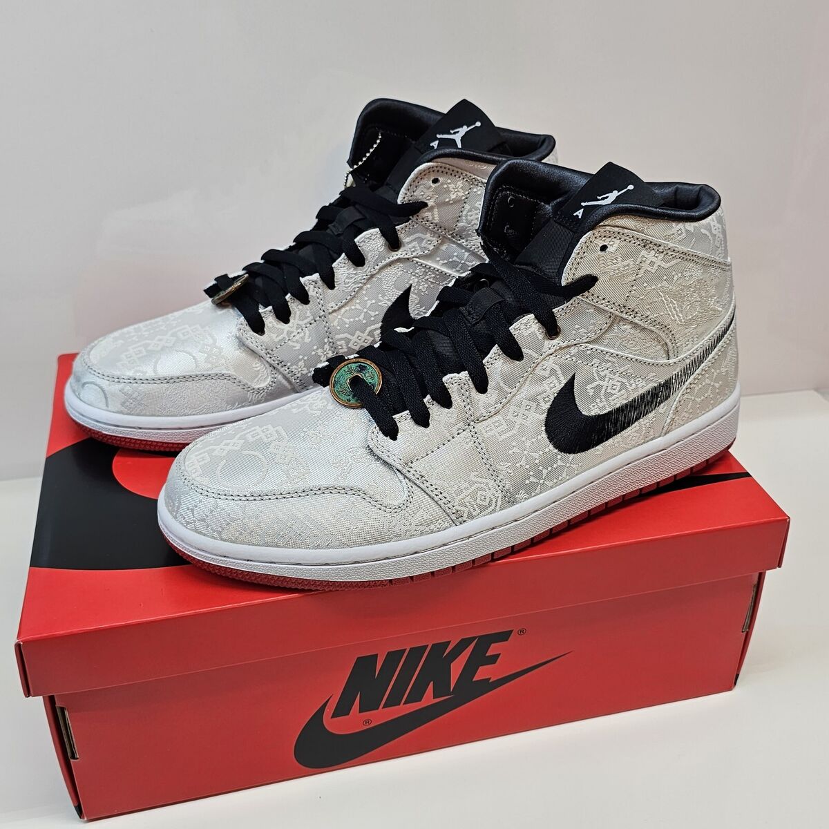 s-l1200.jpg s-l1200.jpg