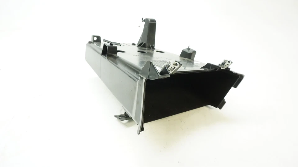 Compartimento de armazenamento para driver Audi A4 Allroad 2017-2019 8W1857925 - Imagem 2 de 4