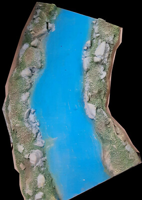 Barzso Reissue Curved River section - 54mm (bridge & soldiers not included)