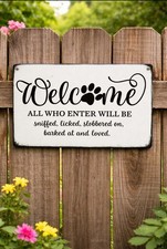 Metal Welcome Dog Sign 8 12 in   Rustic Home D cor for Dog Lovers