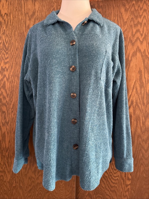 Zenana Jacket Shacket  BlueGreen  Button Down Long Sleeve Shirt Pockets Collared