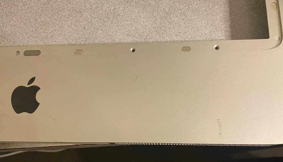 Apple iMAC 20" A1115 Aluminum Bezel 620-4002 - Image 4 of 4