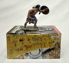 TRW007 Warrior with Knife by King and Country (RETIRED)