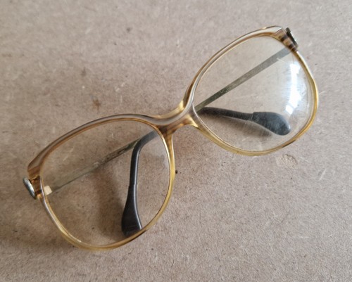 Vintage Eyeglasses 80s Oversize GT Britain 135 with Rayner IV Case - Picture 3 of 24