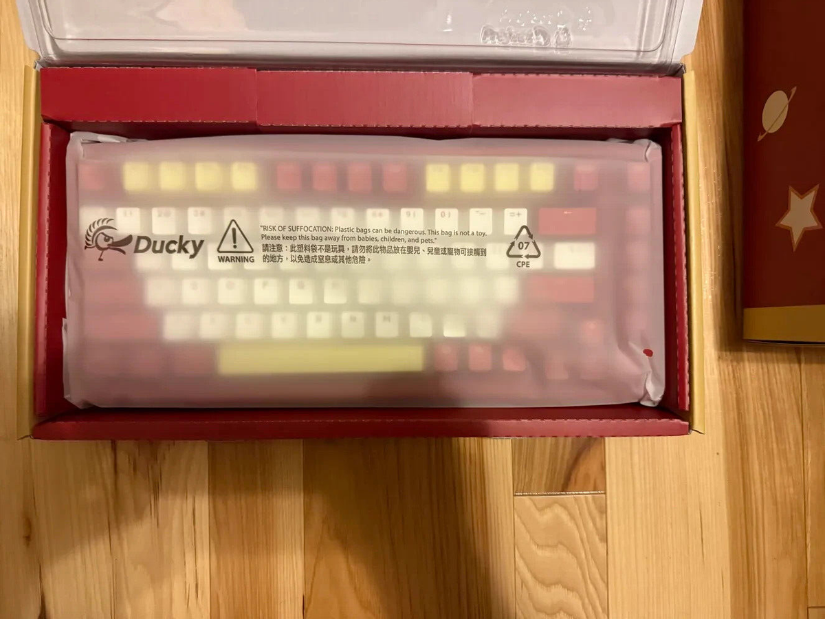 Clavier Mécanique Gamer Bethesda X Ducky Tinker 75 Fallout Nuka Cola ProjectD - Switch Cherry MX2A Red - Neuf