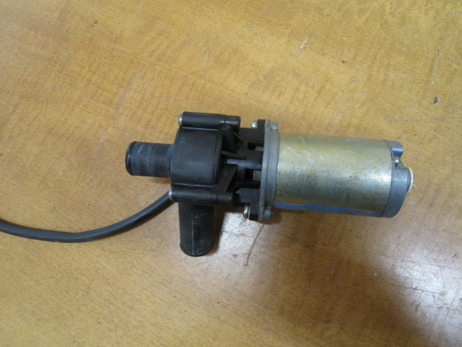 Ferrari 348,355,456,550 Mondial- HVAC Water Pump  P/N 61787900