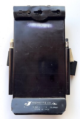 Jeppesen Vintage Flieger Knieschoner Alu mit Bleistiften etc. Rallye Navigation