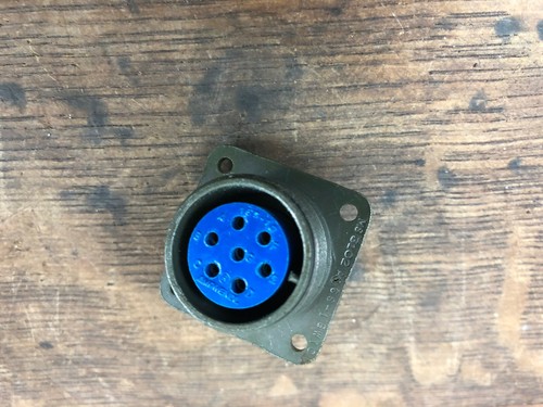 Nuevo de Lote Antiguo - Amphenol MS3102A-16S-1SW 7 Pin Conector #100 - Imagen 3 de 3