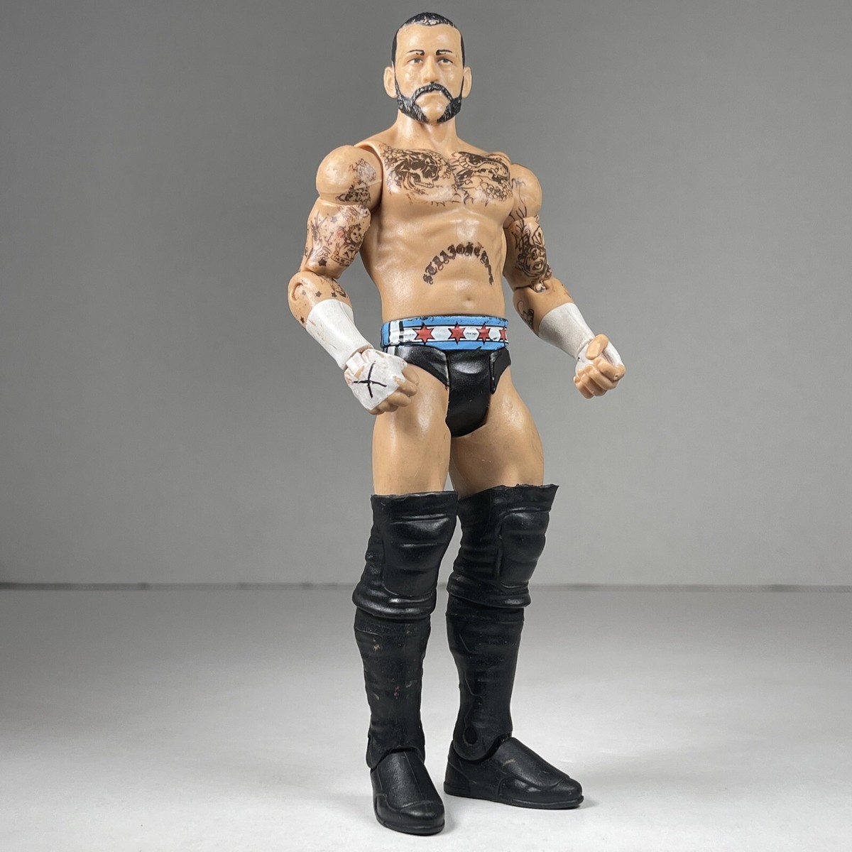 WWE 固く AEW CM Punk フィギュア 限定 開封済