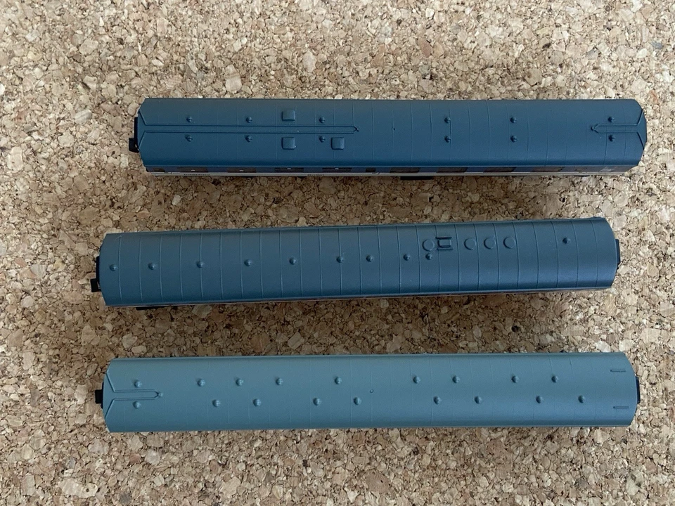 Graham Farish Intercity Executive MK1 Rake X3 Coaches N Gauge Unboxed Buffet SO - Image 3 of 4