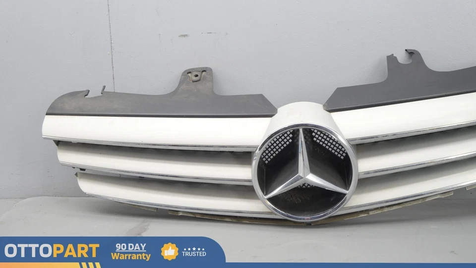 Решетка переднего бампера 07–09 MERCEDES-BENZ CL550 CL63 CL65 CL600 2168800083 - Изображение 2 из 4