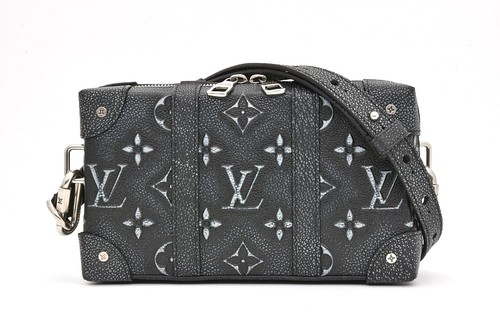 Louis Vuitton Soft Trunk Wallet M81776 from Japan #033