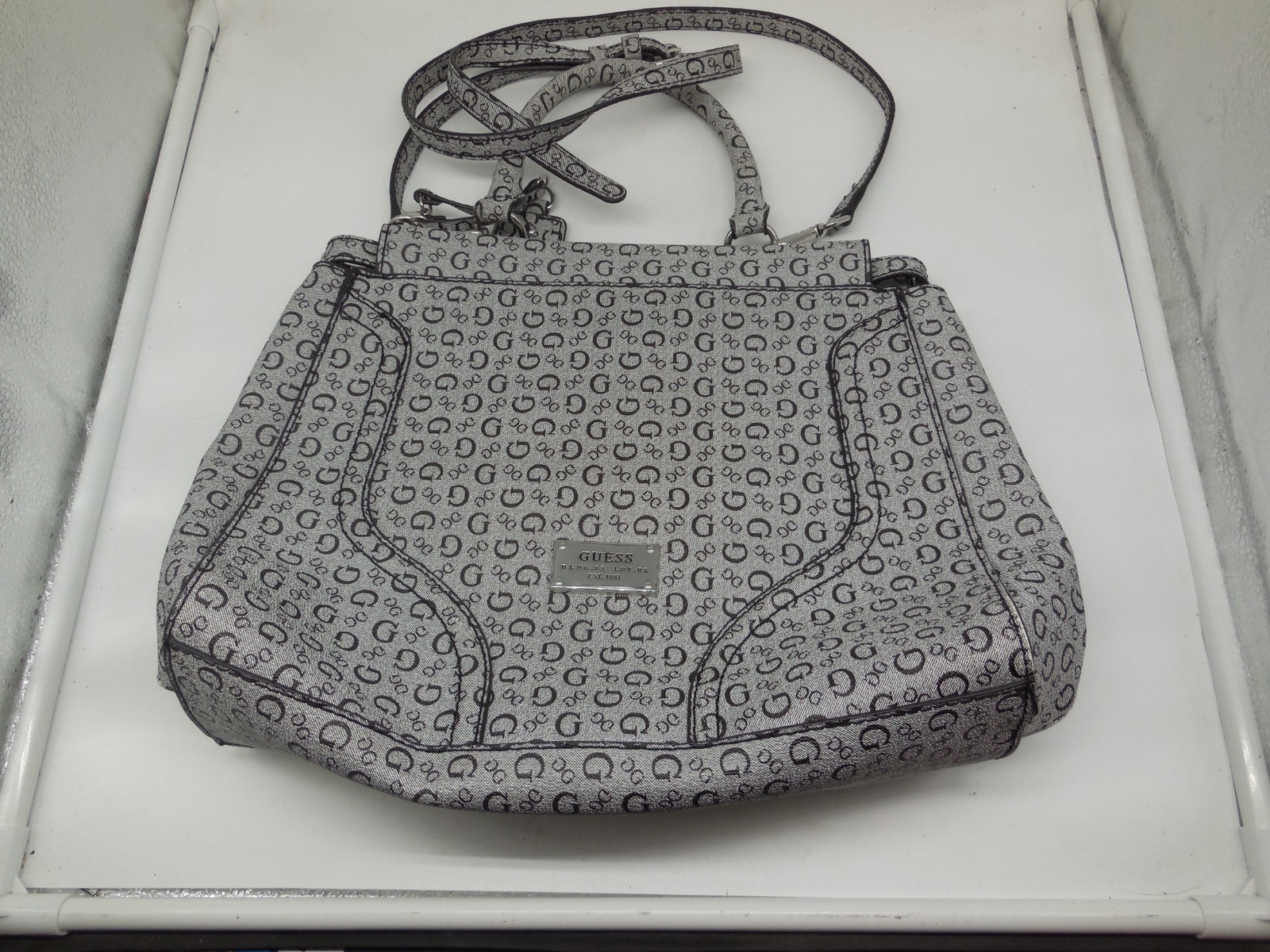 DA11 Guess Ellison Monogram Camera Crossbody Bag … - image 1