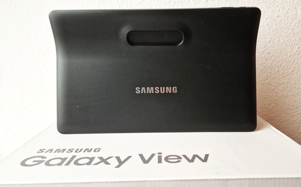 Samsung Galaxy View SM-T670 Schwarz 18,4 Zoll Android Tablet in OVP Neuwertig - Bild 2 von 4