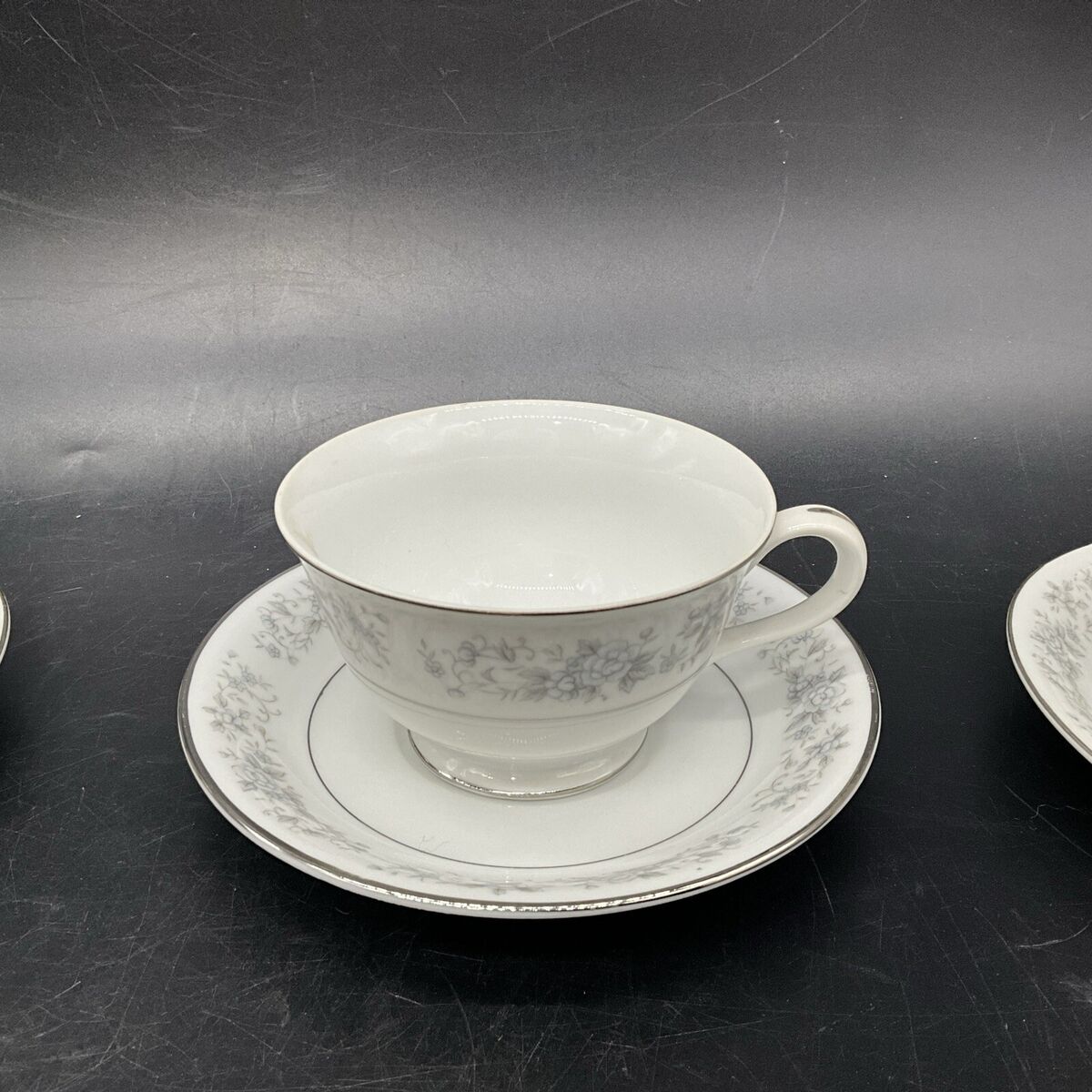 4 Vtg. Crest Wood China # 1077 Heritage Japan Cups And 4 Vtg. Crest Wood China # 1077 Heritage Japan Cups And