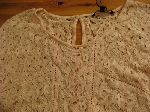 Ladies peach/rose lace top Size 42 (14-16) Galeries lafayette RRP €39.99 - Picture 3 of 9