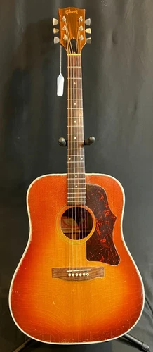 Vintage 1970's Gibson J-45 Deluxe Dreadnought Acoustic Guitar Cherry Sunburst