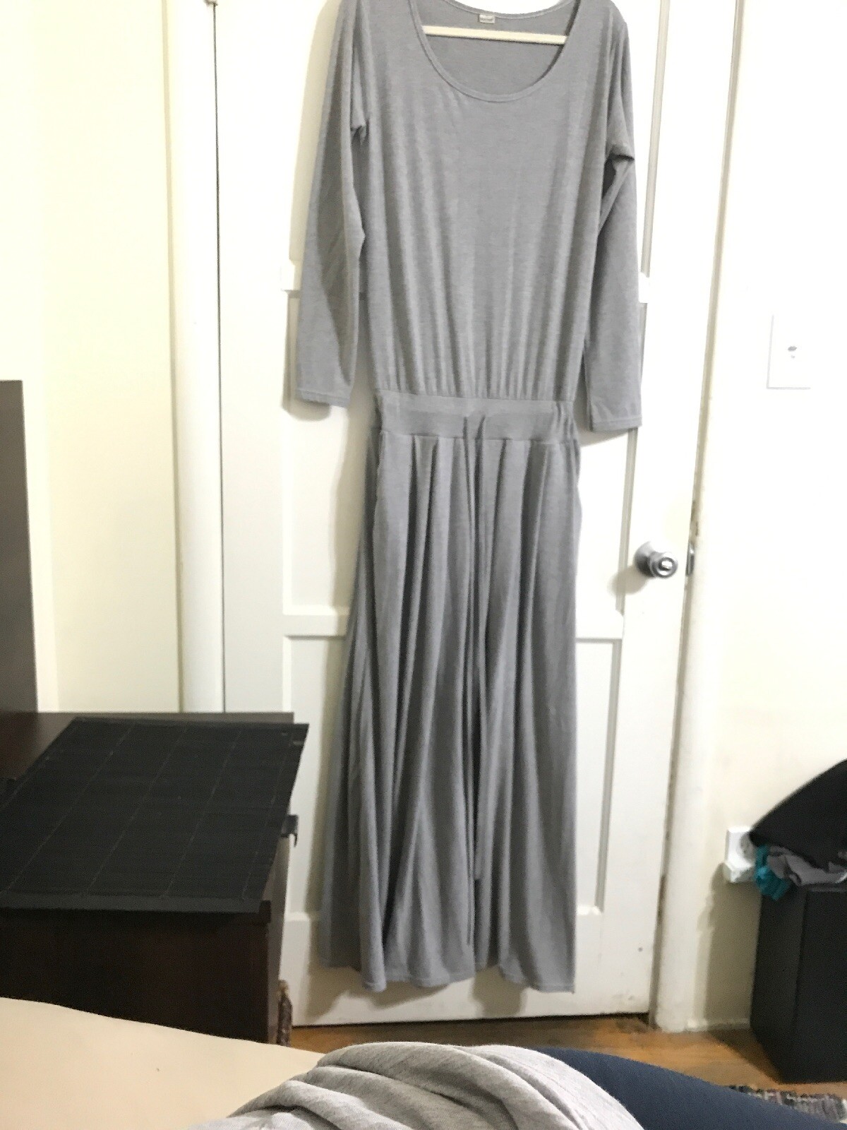 Picture 2 of 3