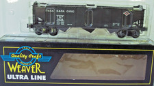 WEAVER ESCALA O ULTRA LÍNEA TOLVA DE 3 BAHÍAS T&P TEXAS Y PACIFIC CARGA DE CARBÓN DE 3 RIELES