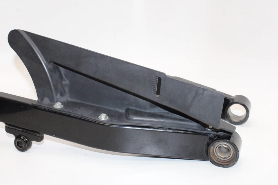 2006 HARLEY-DAVIDSON DYNA WIDE GLIDE EFI FXDWGI OEM REAR SWINGARM SUSPENSION ARM - Image 3 of 4