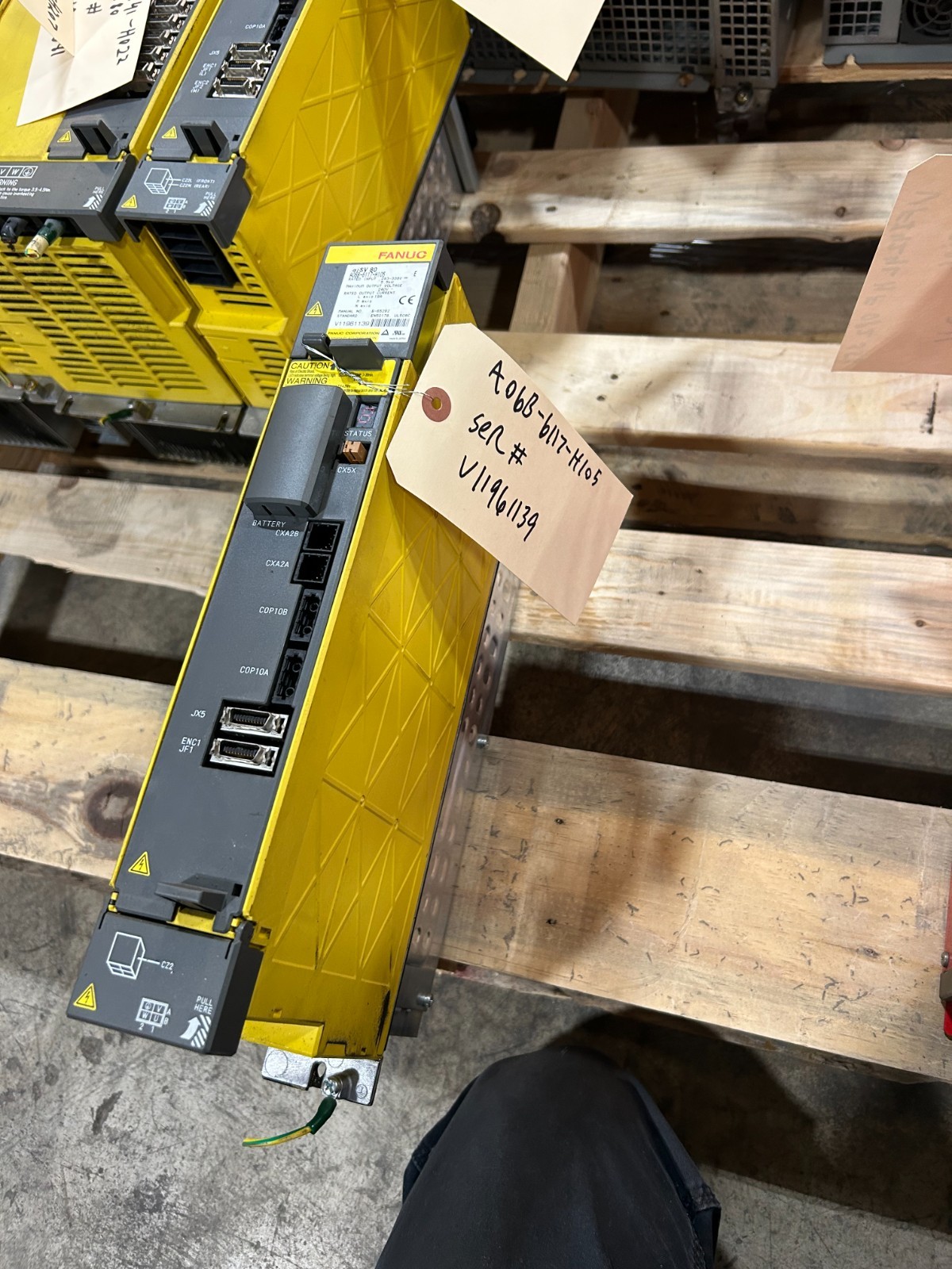 Fanuc A06B-6117-H105 E Servo Amplifier Module 19 Amp aiSV 80 A06B6117H105 (VT)