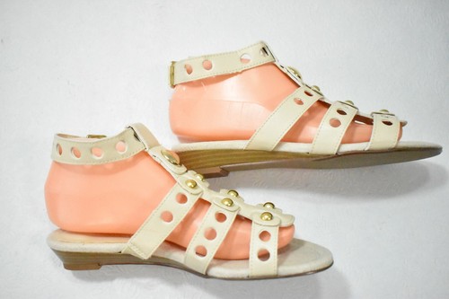 Cloudwalkers Shoes Sandals Bone Size 7 Wide Women's New - Picture 7 of 9
