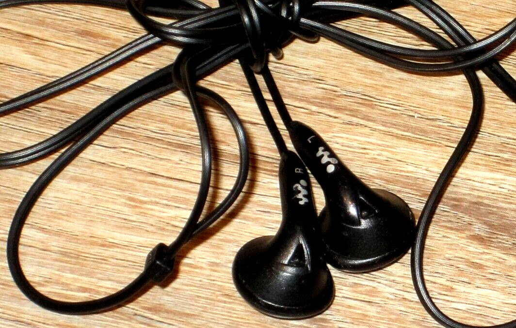 ORIGINAL SONY Walkman MDR-E804 BLACK EARBUD HEADPHONES EXTRA BASS