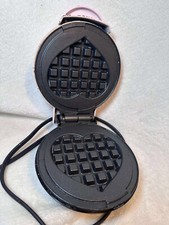 Dash Mini Heart Waffle Maker Pink   Compact N...