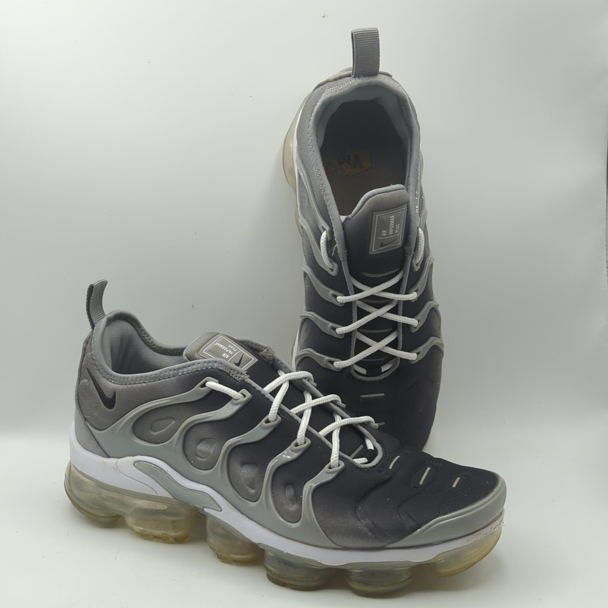Nike Air VaporMax Plus Gray Mens Running 924453-007 VNDS Sz 8 Nike Air VaporMax Plus Dark Grey 924453-007 | Dead Stock main image 2