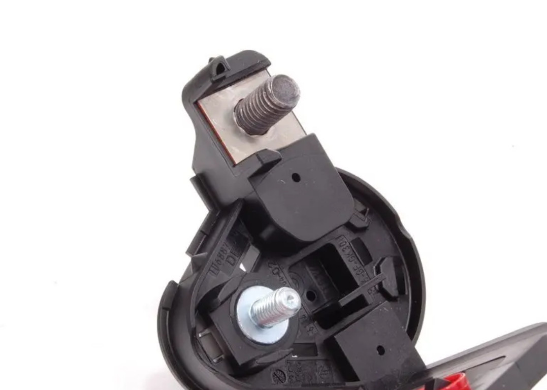 NEW BMW 1 E82 EXTERNAL IGNITION BASE DISTRIBUTOR 61149144884 