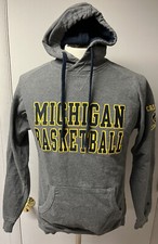 University Of Michigan Basketball Embroidered Hoodie Sweatshirt Champion Small